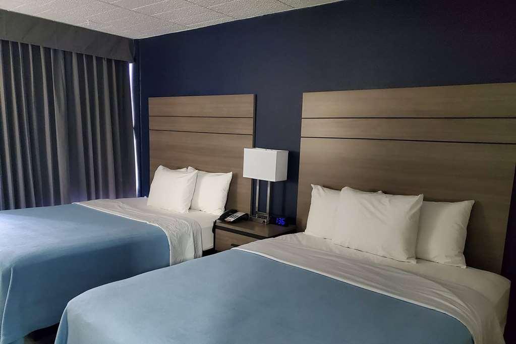 Hotel Baymont By Wyndham Laredo Zimmer foto